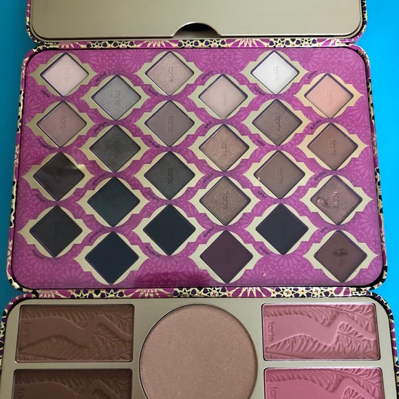 Tarte Treasure Box Palette - Picture 6 of 7